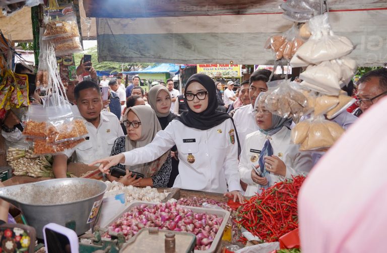 Jelang Ramadhan Wagub Pantau Harga dan Ketersediaan Bahan Pokok - 6