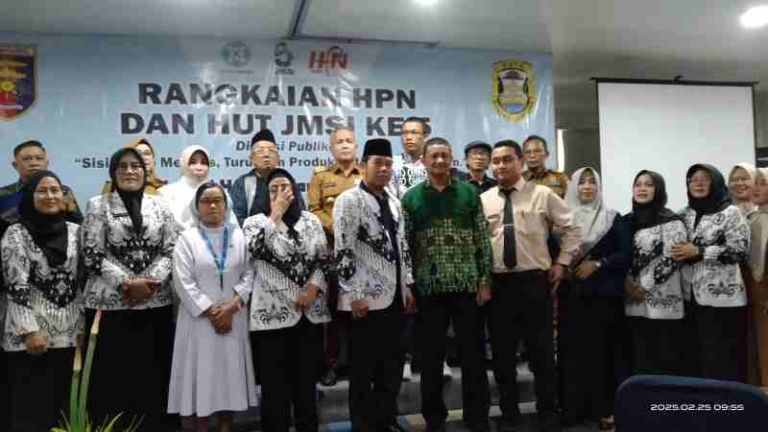 Kadis Kominfotik Buka Diskusi Publik JMSI Lampung dalam Rangka HUT ke-5 - 4