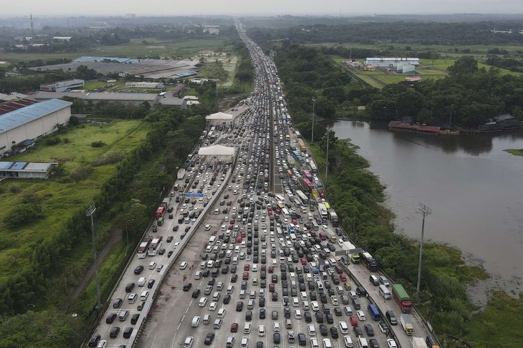 Puncak Arus Mudik 2025 Diperkirakan 28-30 Maret Polri Siapkan Rekayasa Lalu Lintas - 1