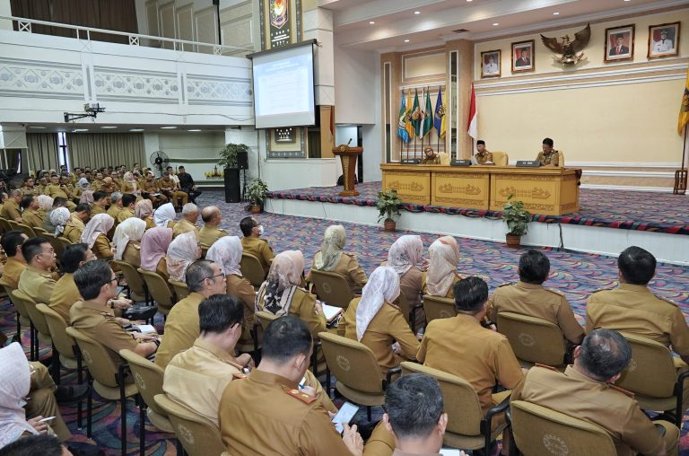 Gelar Briefing Perdana, Gubernur dan Wakil Gubernur Lampung Tekankan Profesionalisme dan Program Prioritas Pembangunan di Provinsi Lampung - 2