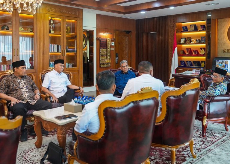 Gubernur Mirza Temui Menteri PUPR -1