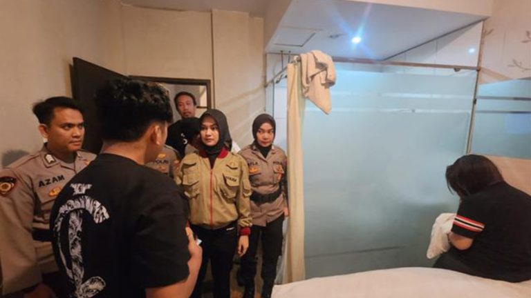 Razia Bulan Ramadan, Polisi Amankan 21 Pasangan dari Kamar Penginapan